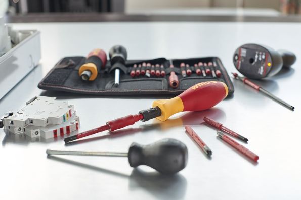 Afbeelding - https-www-ez-catalog-nl-Asset-83cd2f567fc2476d92375cc04bed4370-ImageFullSize-Im-2872T18-TorqueVario-S-Set-01-jpg